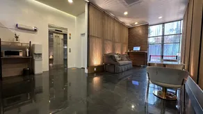 Hotel Bridge - Image 4