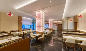 Jifeng International Hotel (Dalian Xianggong Street Metro Station and Xi'an Road Commercial Street) - Image 2