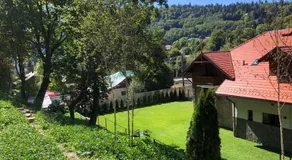 Pensiunea Piscul Cainelui - Image 3