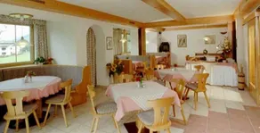 Hotel-Pension Stallinger - Image 3