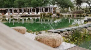 Campera Hotel Burbuja - Image 4