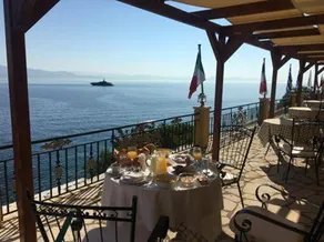 Margina Residence Hotel - Image 3