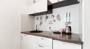 Happy Inn - Image 4