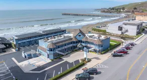 Shoreline Inn...on the beach - Image 4