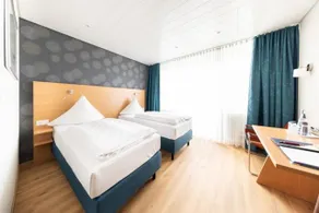 Hotel ISG Heidelberg - Image 2