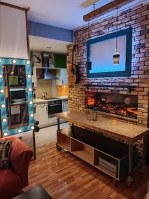 Unique Penthouse with Home Cinema, Panoramic Views & Eco-Chic Design - Image 2