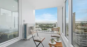 Modern Getaway with Stunning Accor Stadium Views - Image 3