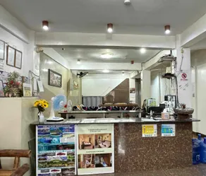 AlonaBeach Tourist Inn - Image 3