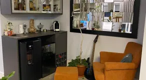Apartamento encantador na João Inácio conforto e praticidade em Porto Alegre - Image 5