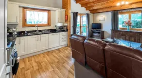 Avocet Lodge - Image 2