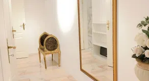 F10 APARTMENTS Roth - Image 3