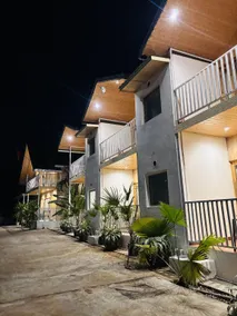 Bundela Woods Cottage and Restaurant - Image 5