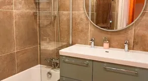 Appartement Élégant avec Balcon Centre Cannes - Image 2
