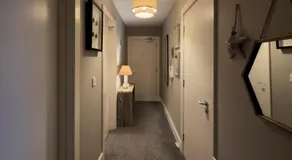 Luxury Sea View Apartment - Image 5