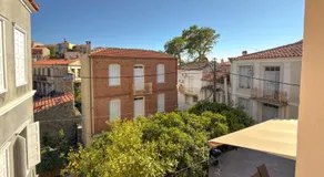 Sunny House with Large Terrace in Plomari - Image 5