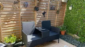 The Snug - Image 5