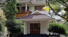 Well maintained Calm atmosphere - Image 3
