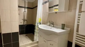 Nana house - Image 2
