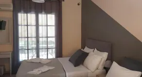 AK VILLAGE ROOMS - Image 2