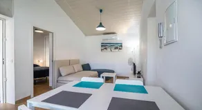 Maison de vacances 'La Casita Azul' avec piscine privée, Wi-Fi et climatisation - Image 2