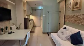 Sea Residences MOA-Eric Apartments - Image 2