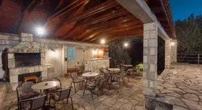 Villa Mia Apartments - Image 5