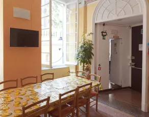 Manena Hostel Genova - Image 5