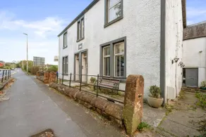 Charming Village Escape 3-Bed near Loch Lomond - Image 5