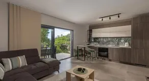 House Argeo - Image 2