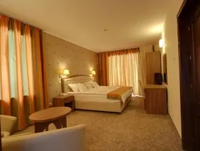 Hotel Crisalpin - Image 2