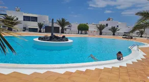 Marina azul - Image 3