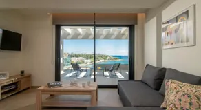 Altius Blue Apartments - Image 2