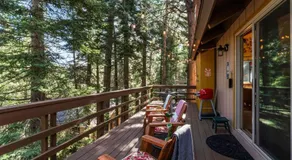 Retro Retreat, BBQ, Patio with Outdoor Seating! - Image 5