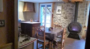 Ouxis - Image 5
