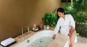 REVĪVŌ Wellness Resort Nusa Dua Bali - Image 5