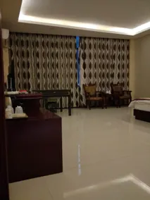 Junlin Hotel - Image 4