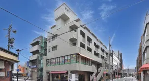 A sightseeing spot 2 minutes on foot to the nearest station, 12 minutes by train to Nagoya Port Aquarium, and 25 minutes by train to Nagoya Station - Image 3