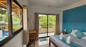 Lunazul Guesthouse - Image 2