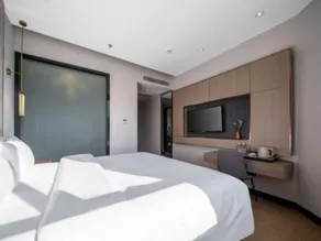 Lavande Hotel Shantou Haibin Road Seaview Corridor - Image 2
