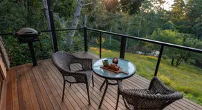 Whispering Valley Cottage Retreat - Image 5