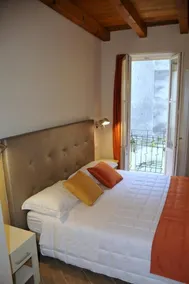 La Corte Fiorita Como - Image 2