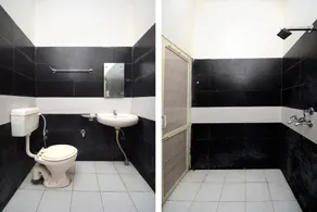 OYO 33024 Urban Guest House - Image 4