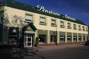 Pensione Antonio - Klimatyzowane Pokoje, Centrum Słupska, Spokojny Hotel - Image 4