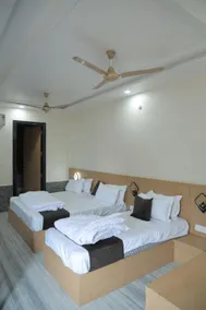 Hotel Lakshmi Palace - Image 3