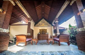 Man's Cottages & Spa - Image 2