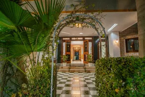 Hotel Ambavgarh Palace - Image 2