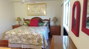 Unit 17 Large 1 Bed 1 Bath Condo Ocean Views - Image 2
