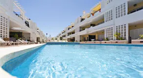 Ocean Breeze Apartment - Image 2