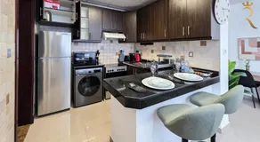 Studio Apartment C6 Modern Hydra - Image 4