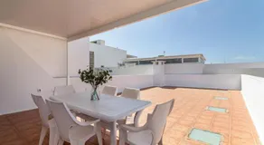 Agréable appartement de vacances avec terrasse et internet haut débit - Image 4